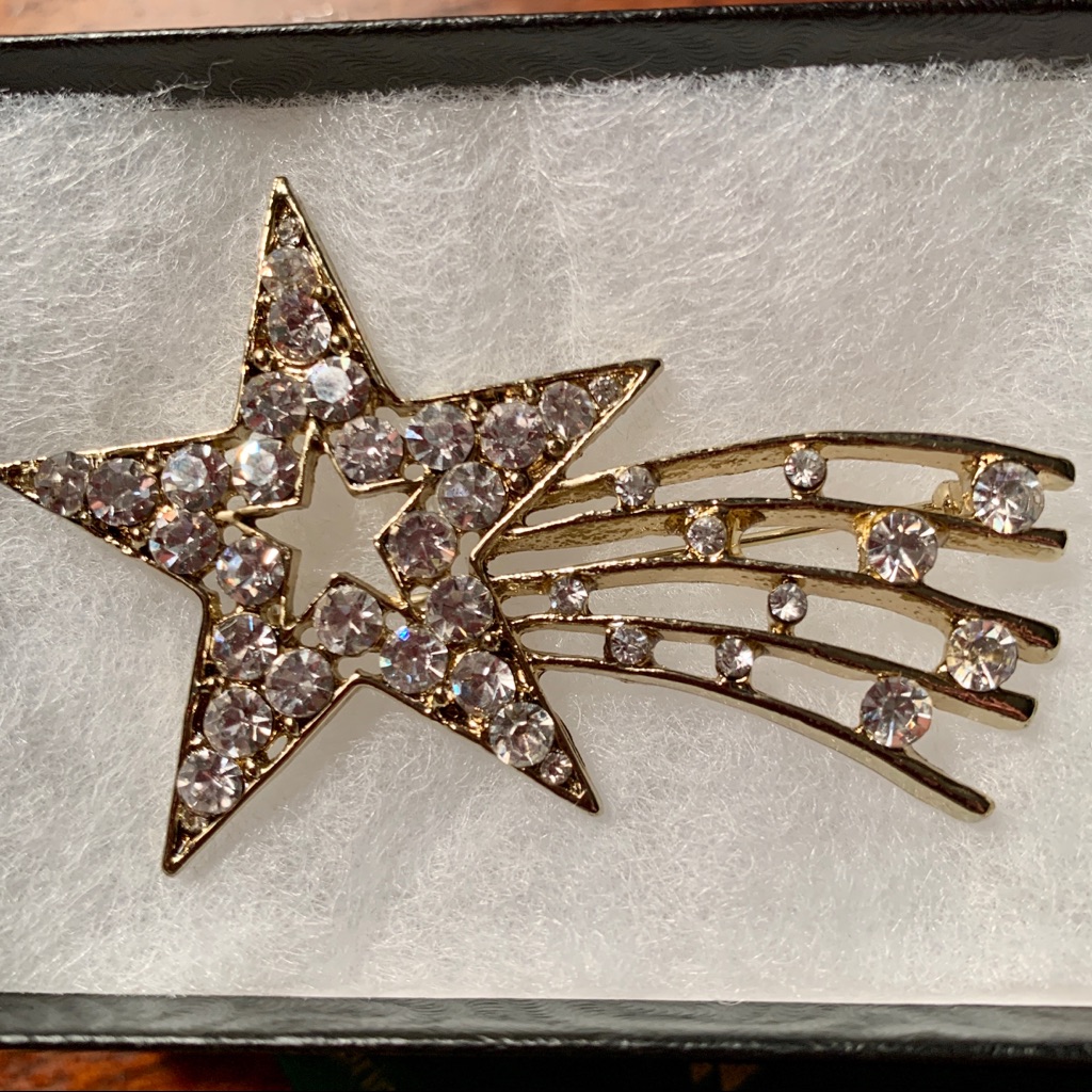 Shooting Star Pin In Gold W/White Rhinestones